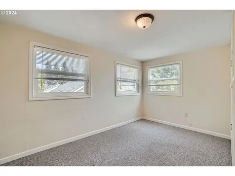 431 Ne 13th Avenue Camas WA 98607