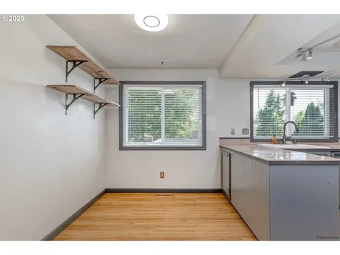 1504 SW 24th Street Troutdale OR 97060