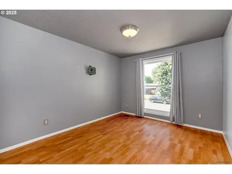 1504 SW 24th Street Troutdale OR 97060