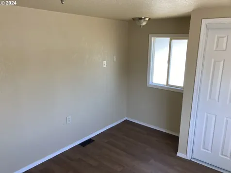 1530 Tamarack Street Sweet Home OR 97386