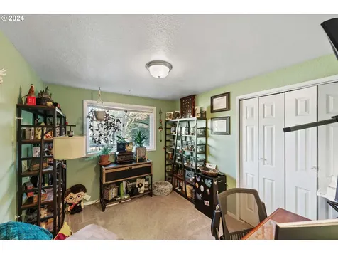 1175 Lakewood Lane Coos Bay OR 97420