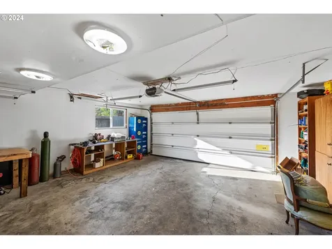 1175 Lakewood Lane Coos Bay OR 97420