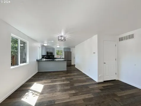 2504 Green Court Forest Grove OR 97116
