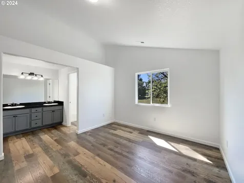2504 Green Court Forest Grove OR 97116