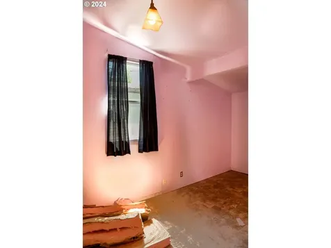 1006 SW Isham Street Grants Pass OR 97526