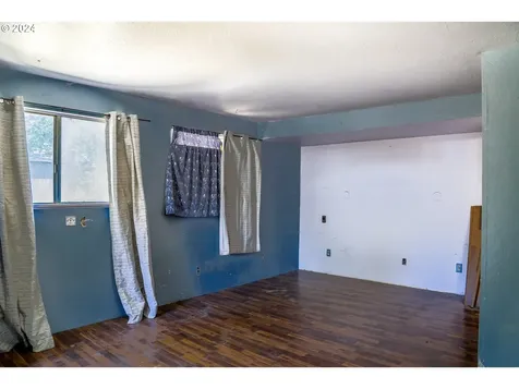 1006 SW Isham Street Grants Pass OR 97526