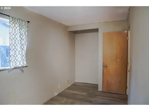 1006 SW Isham Street Grants Pass OR 97526