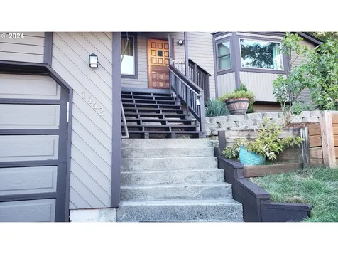 1442 SW Wallula Drive Gresham OR 97080