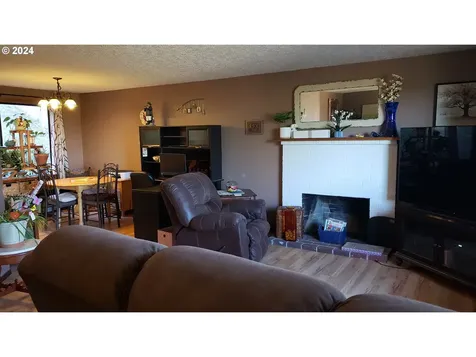 1442 SW Wallula Drive Gresham OR 97080