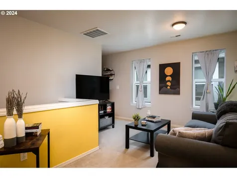 1643 Sw San Mateo Terrace Beaverton OR 97003