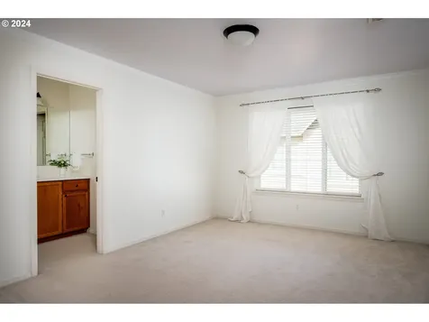 1643 Sw San Mateo Terrace Beaverton OR 97003