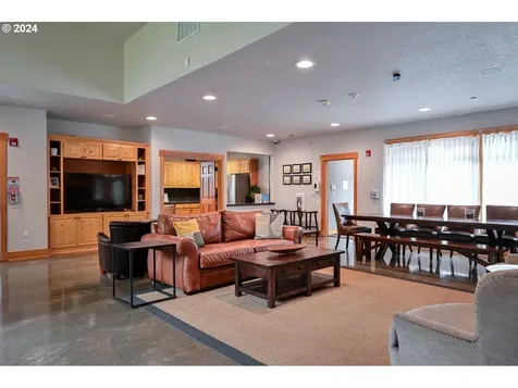 1643 Sw San Mateo Terrace Beaverton OR 97003