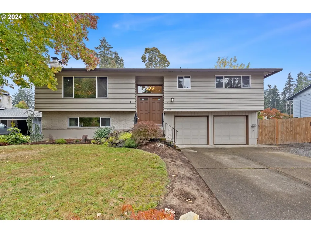 6650 Buckingham Drive Gladstone OR 97027