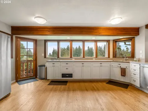 4508 Ne 174th Street Vancouver WA 98686