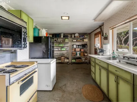 4508 Ne 174th Street Vancouver WA 98686
