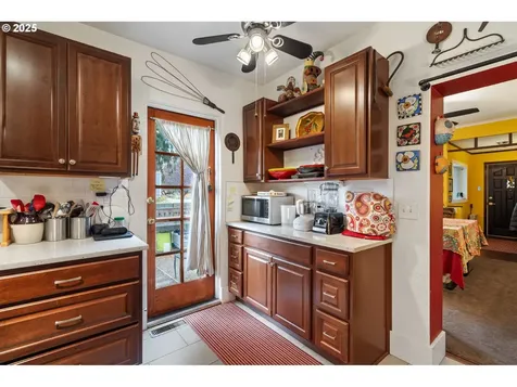 144 SE 78th Avenue Portland OR 97215
