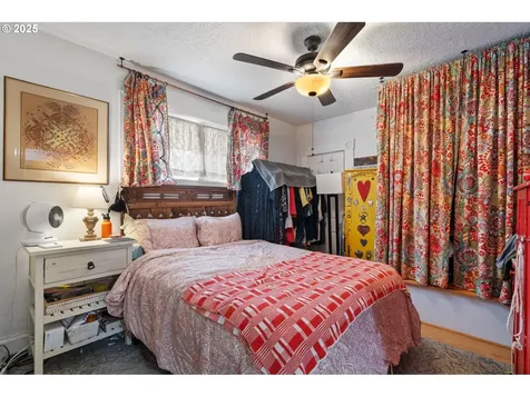 144 SE 78th Avenue Portland OR 97215