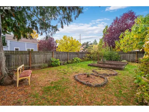 144 SE 78th Avenue Portland OR 97215