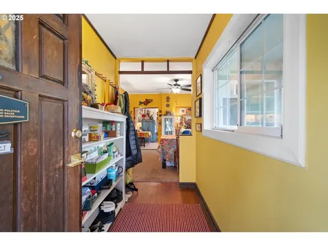 144 SE 78th Avenue Portland OR 97215