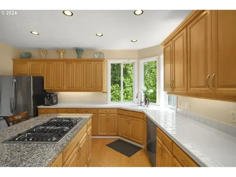 5345 Summit Street West Linn OR 97068