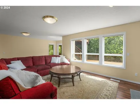 5345 Summit Street West Linn OR 97068