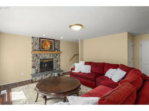 5345 Summit Street West Linn OR 97068