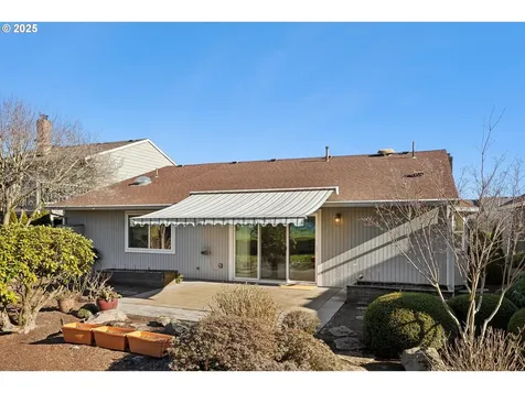 2235 NE 152nd Avenue Portland OR 97230