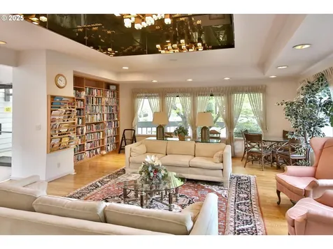 2235 NE 152nd Avenue Portland OR 97230