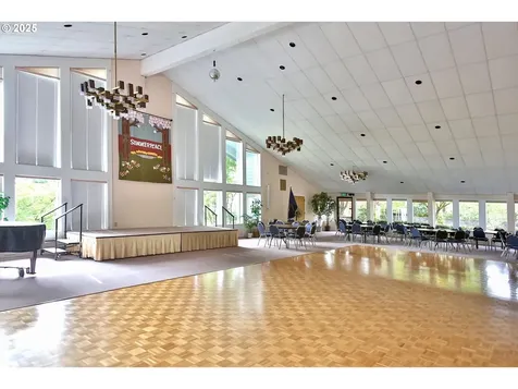 2235 NE 152nd Avenue Portland OR 97230