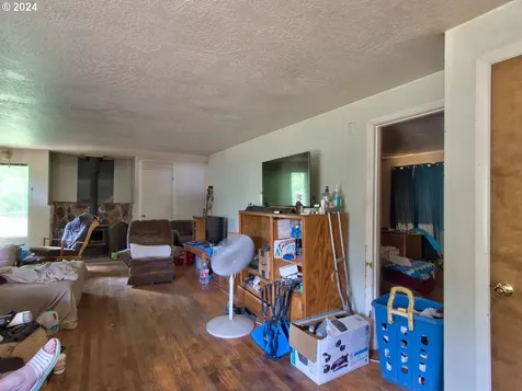 28250 Andy Riggs Road Grand Ronde OR 97347