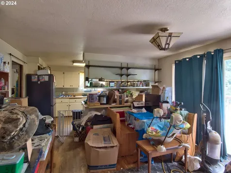 28250 Andy Riggs Road Grand Ronde OR 97347