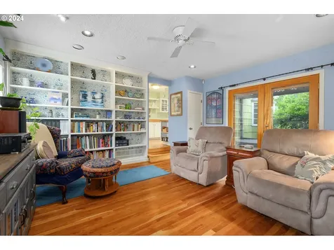 9916 Nw 11th Avenue Vancouver WA 98685