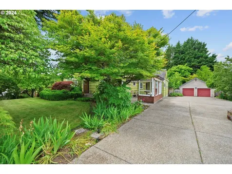 9916 Nw 11th Avenue Vancouver WA 98685