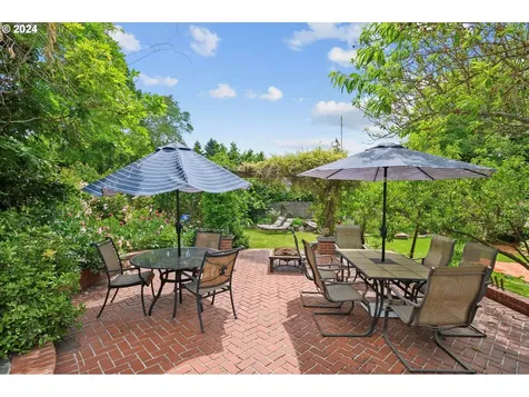 9916 Nw 11th Avenue Vancouver WA 98685