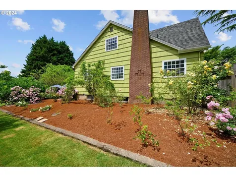 9916 Nw 11th Avenue Vancouver WA 98685