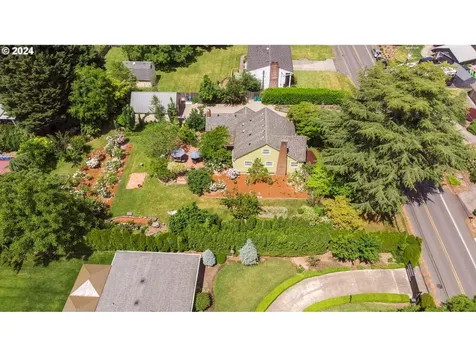 9916 Nw 11th Avenue Vancouver WA 98685