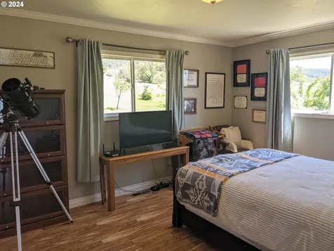 69841 Haefer Lane Cove OR 97824