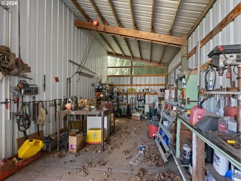 17784 S Eaden Road Oregon City OR 97045