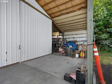 17784 S Eaden Road Oregon City OR 97045