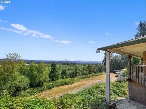 17784 S Eaden Road Oregon City OR 97045