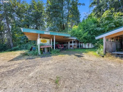 17784 S Eaden Road Oregon City OR 97045