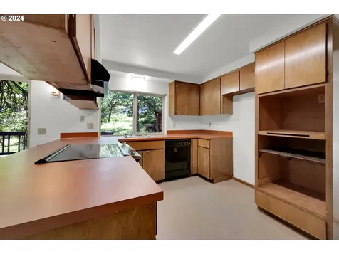 2295 Warren Street Eugene OR 97405