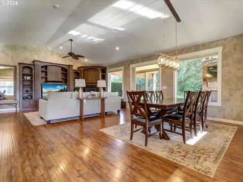 34320 NE Gable Avenue La Center WA 98629