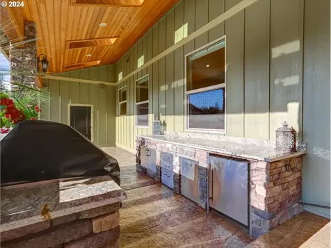 34320 NE Gable Avenue La Center WA 98629