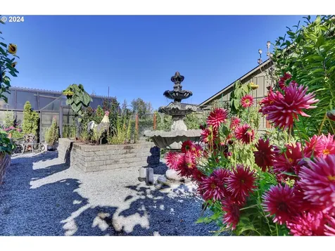 34320 NE Gable Avenue La Center WA 98629