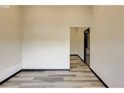 34320 NE Gable Avenue La Center WA 98629