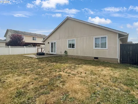 195 Holloway Drive Chehalis WA 98532