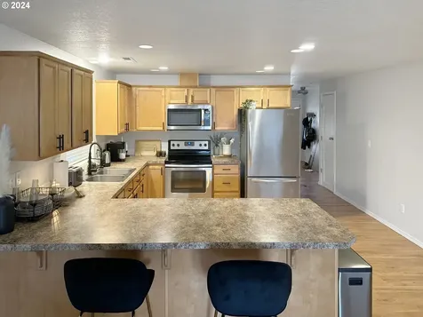 195 Holloway Drive Chehalis WA 98532