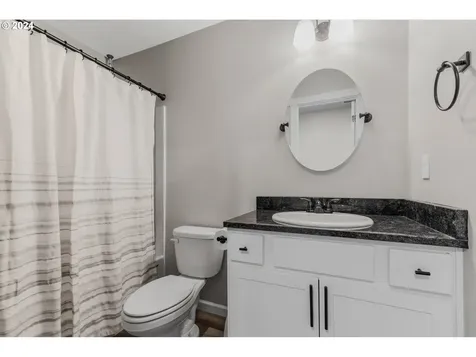 115 E H Street Vernonia OR 97064