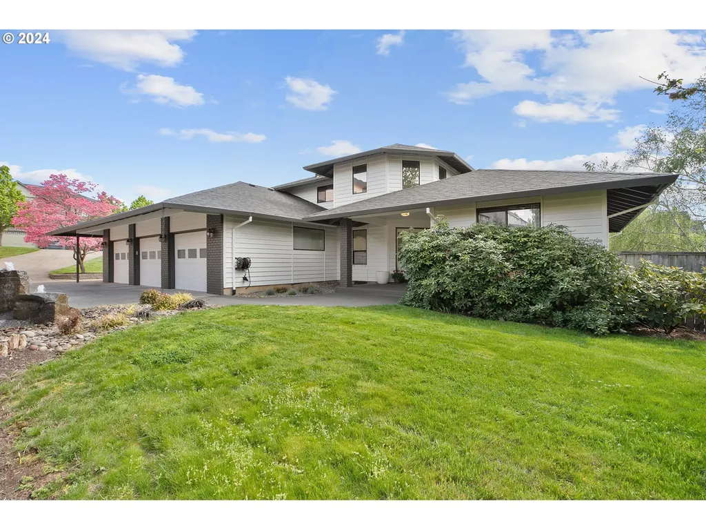 15052 Se Nia Drive Happy Valley OR 97086